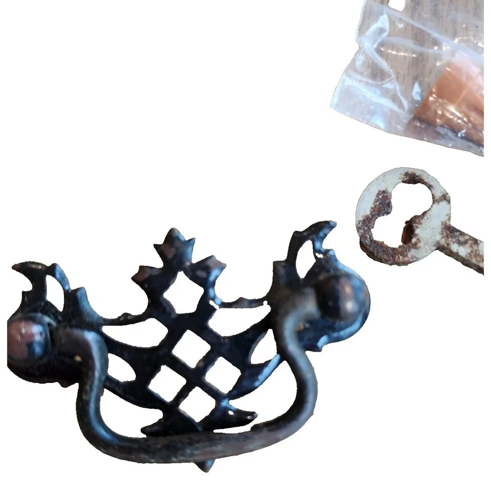Antique-Style Iron Key & Decorative Hook Set - Black